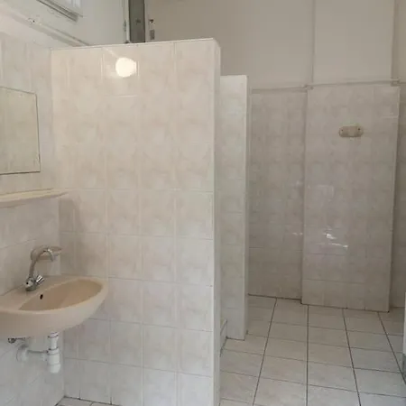 Matrafueredi Ifjusagi Tabor Hostel